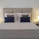 Villa Bright And Spacious With Patio And Bbq *