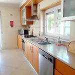 Bright And Spacious With Patio And Bbq * Serra d'El-Rei