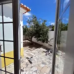 Villa Bright And Spacious With Patio And Bbq