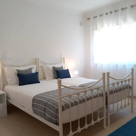 Bright And Spacious With Patio And Bbq Vila *