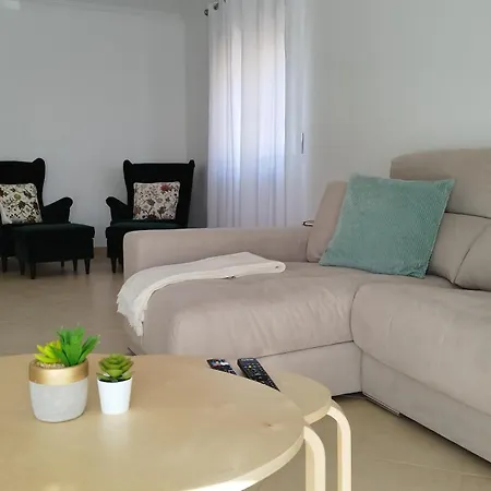 Vila Bright And Spacious With Patio And Bbq Serra d'El-Rei